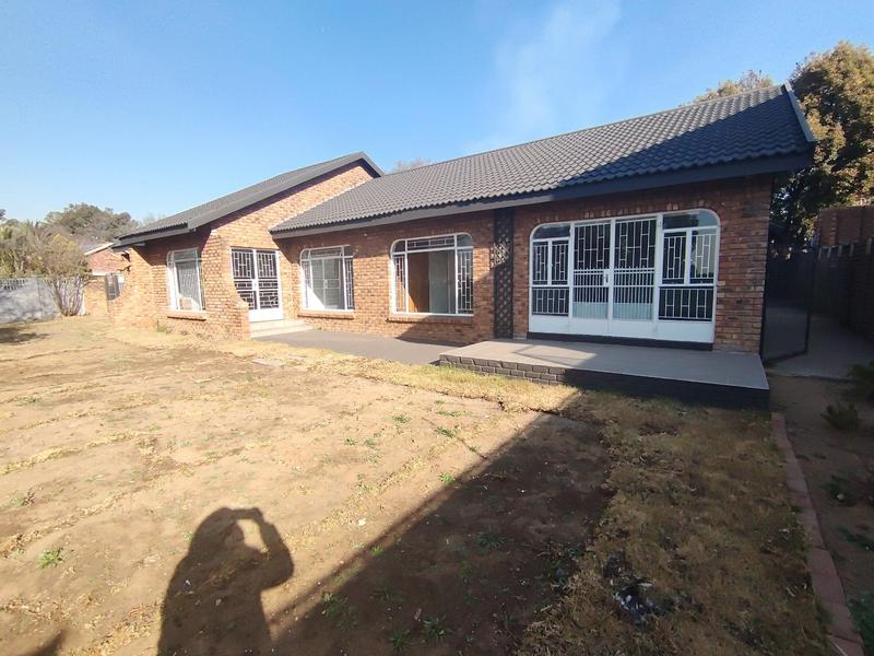 3 Bedroom Property for Sale in Vaalpark Free State